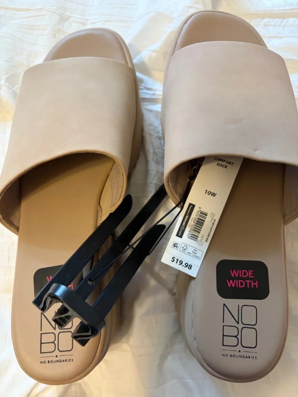 No Boundaries tan platform slides, size 10W, NWT!